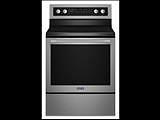 Maytag MER8800FZ electric glass top range with convection oven. 6.4 cubic foot oven and a 5 burner c(..)